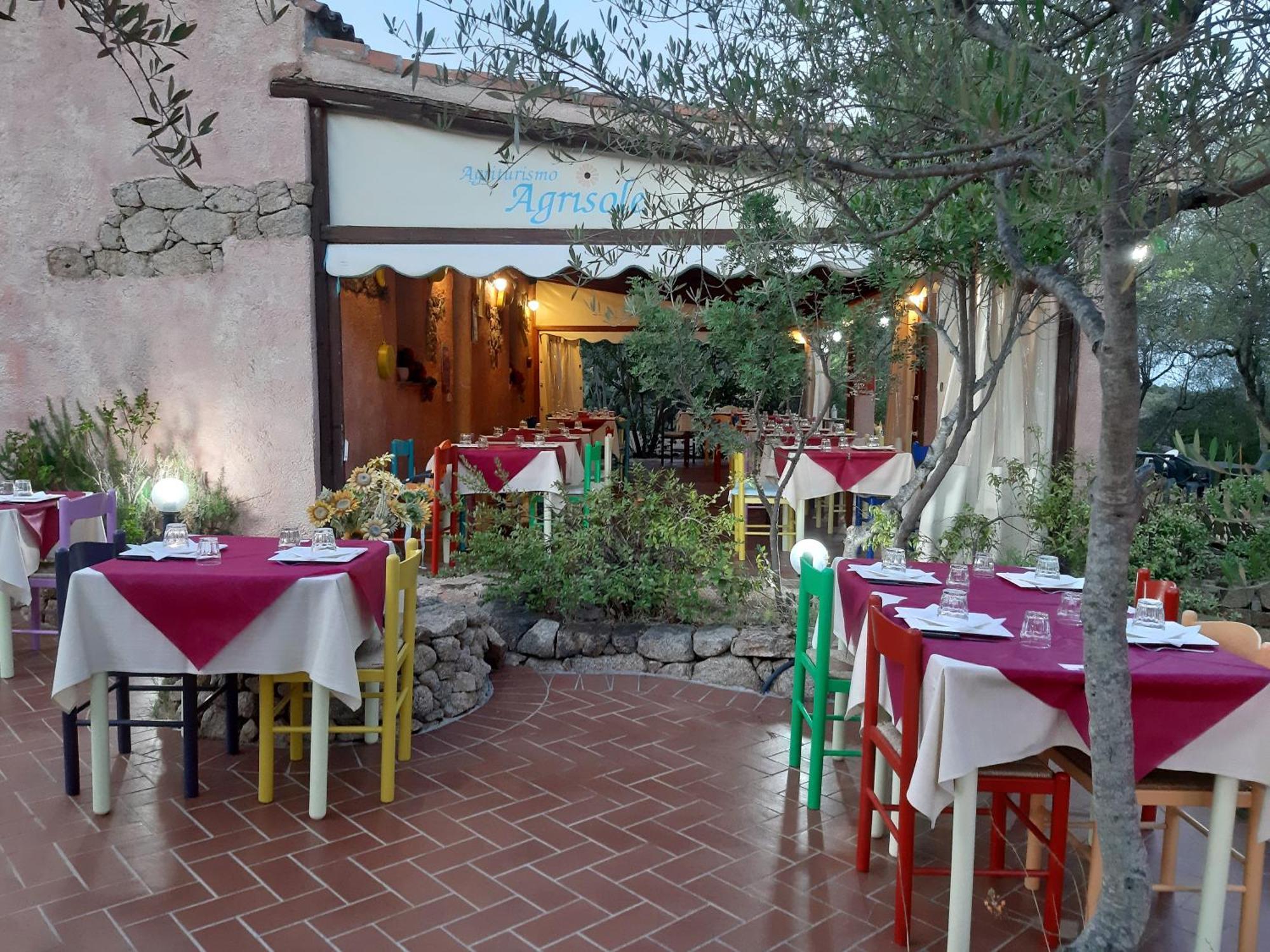 Agriturismo Agrisole Ольбия Экстерьер фото